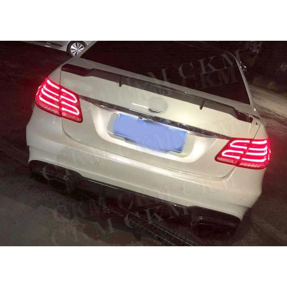 For W212 E63 Carbon Fiber Rear Bumper Lip Spoiler For Mercedes Benz E Class E260 E300 E400 AMG 2014 2015 2016 Rear Diffuser Tips