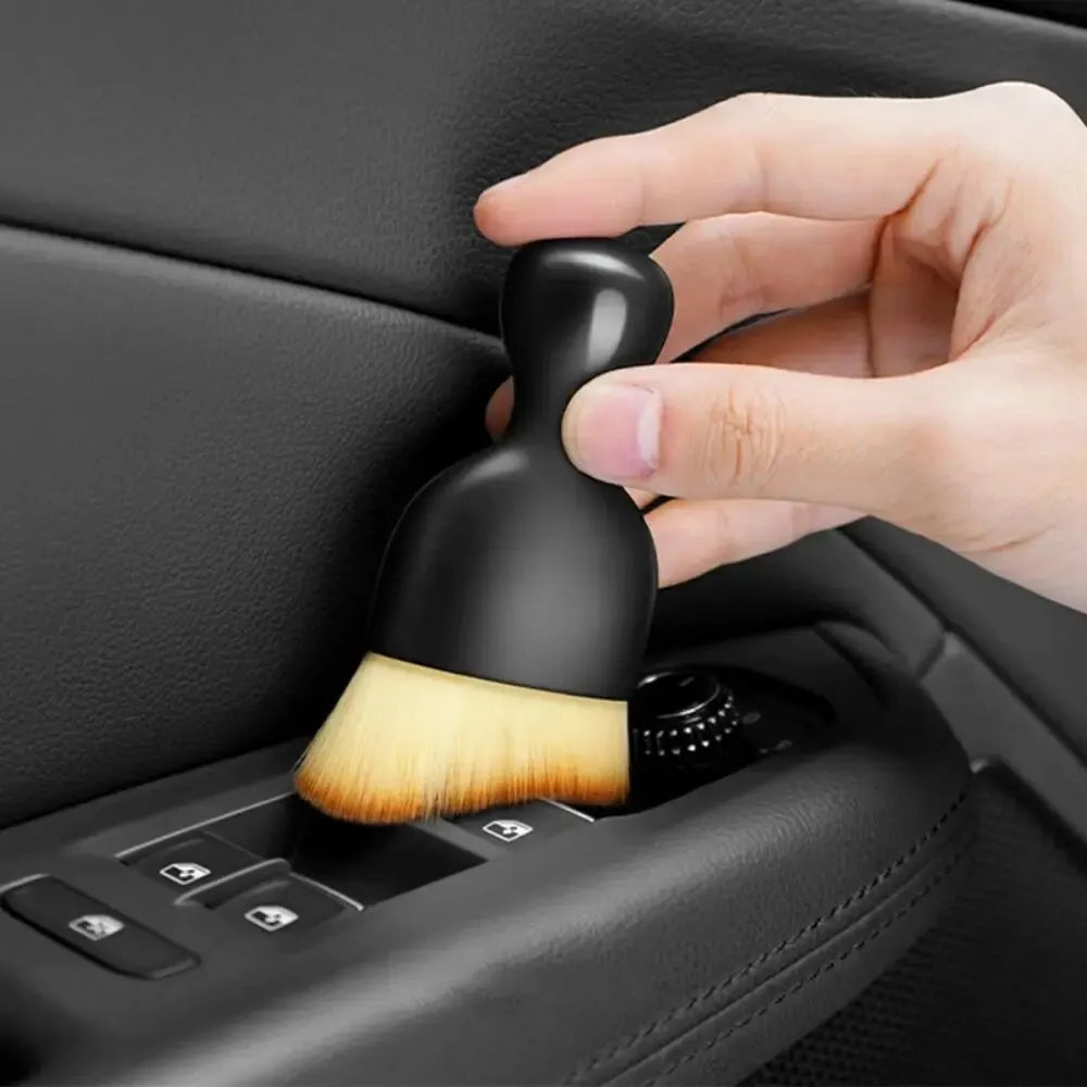 2 Pcs Car Interior Dust Sweeping Soft Brush Car Washing Tool Keyboard Gap Car Dust Brush out Trend Cleaning Brush